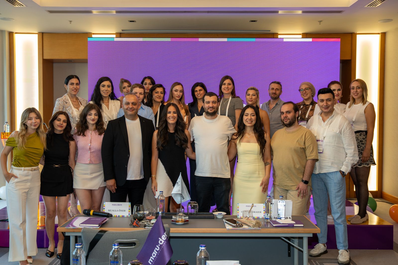 Maruderm Hızla Büyüyor: 1500’ü Aşkın Eczanede Başarı Kutlaması