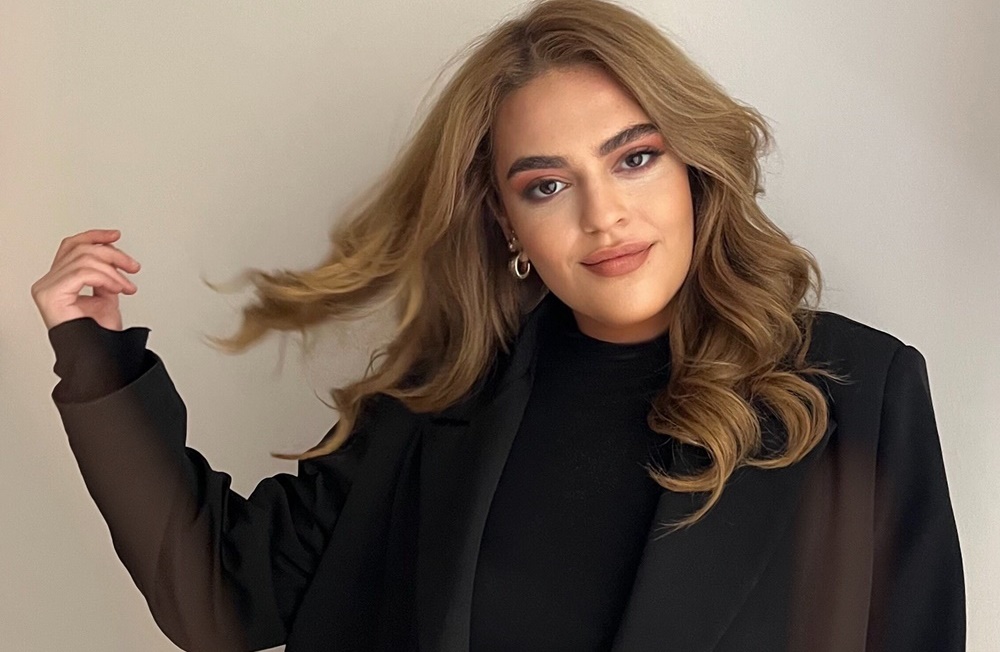 ALMİNA BABAR REKORA KOŞUYOR