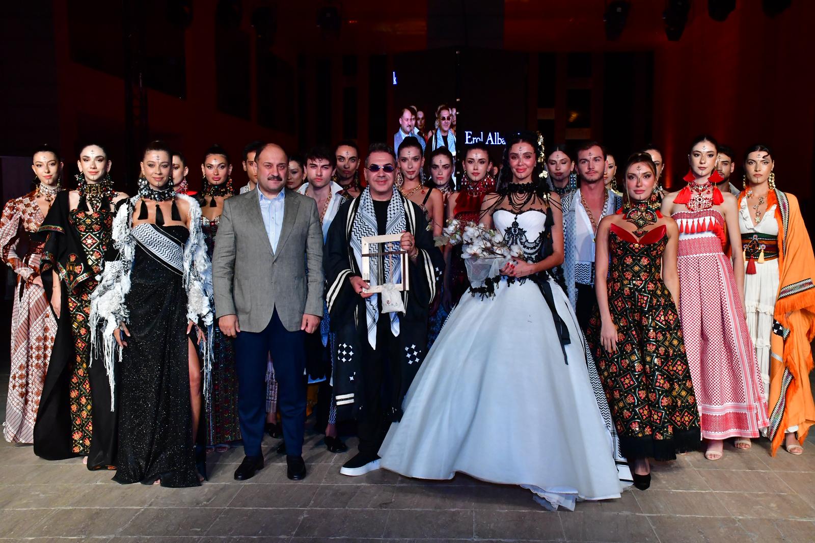 ŞANLIURFA’DA MODA RÜZGARI ESTİ!