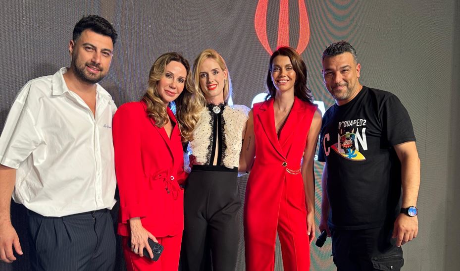 Ünlü Koreograf Serkan Duman ve Gökhan Duman’dan İzmir’e Yıldız Yağmuru !