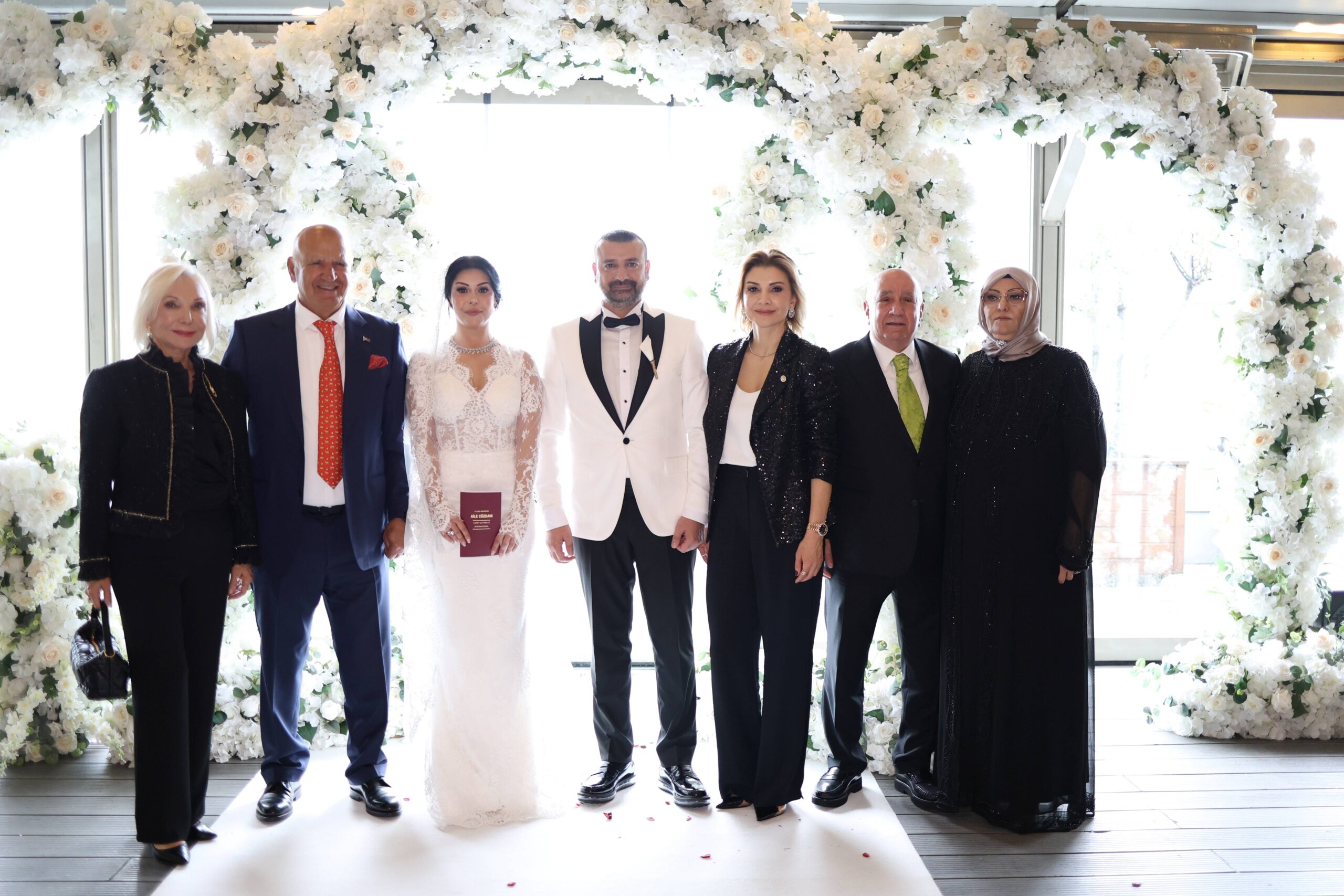 20 Yıllık Aşk Hikâyesinde Mutlu Son