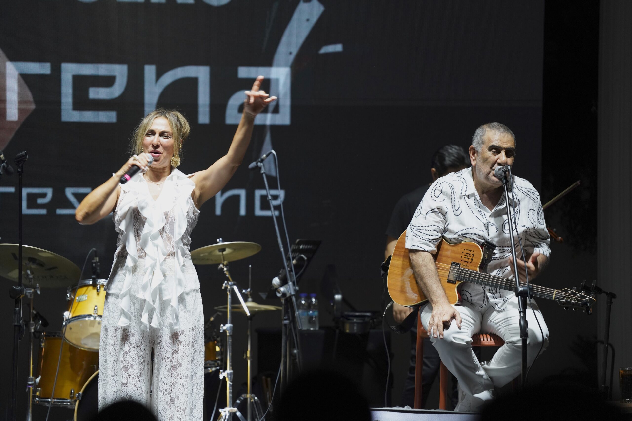 Başka Resort’ta Unutulmaz Gece  Özülkü Çifti Bodrum’u Büyüledi